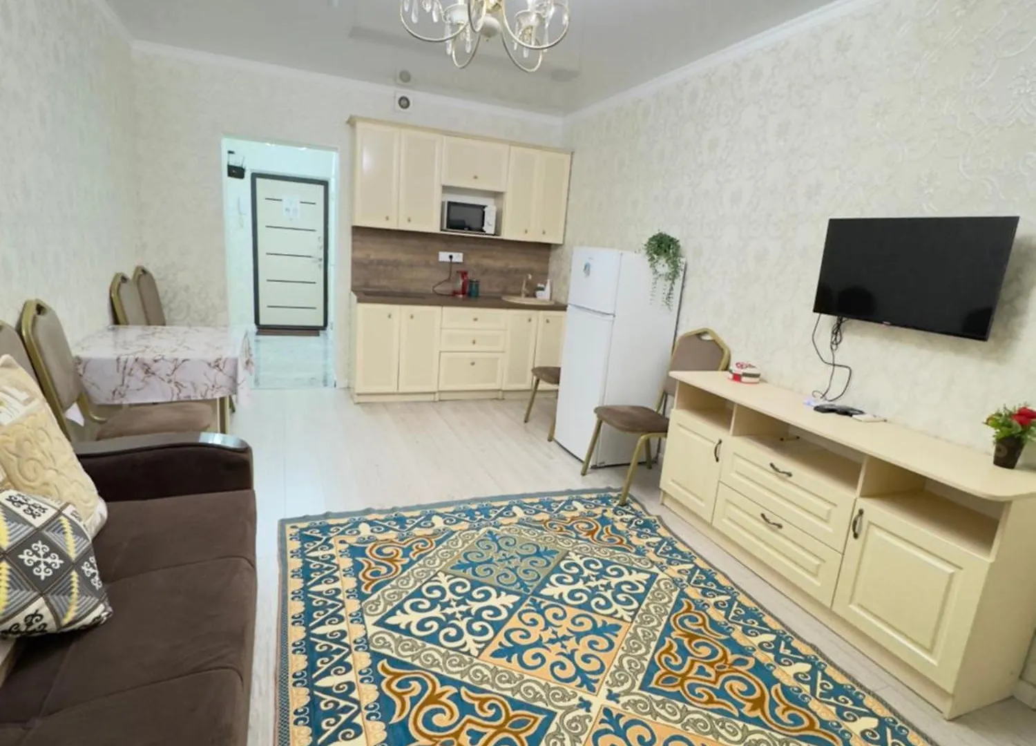 Your Home Away From Home 213 Almaty