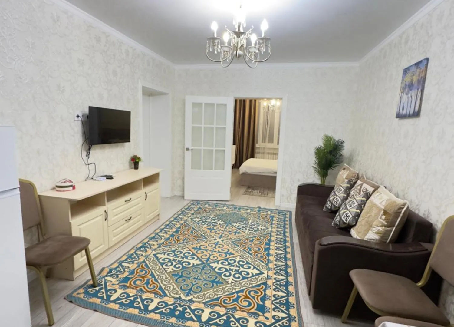 Apartment Your Home Away From Home 213 Almaty