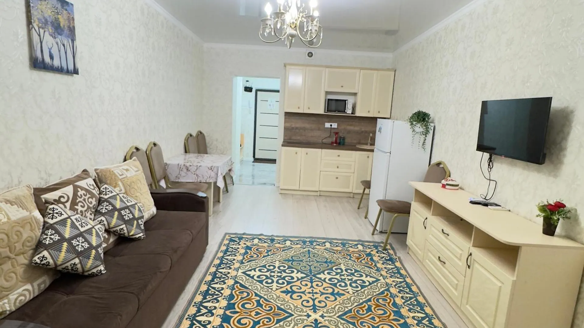 Apartment Your Home Away From Home 213 Almaty